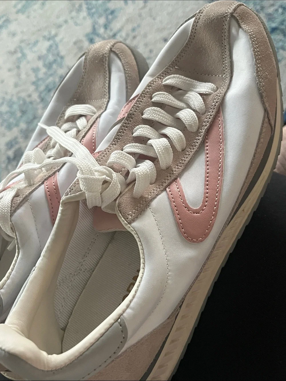 Tretorn White Sneakers with Blush and Tan Accents size 9